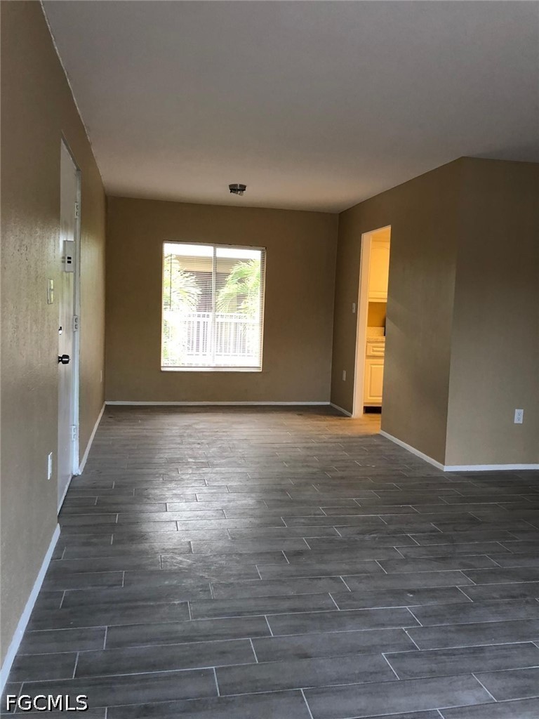 2 Bed Condominium for Sale in Fort Myers, FL, $130,000 — photo 13