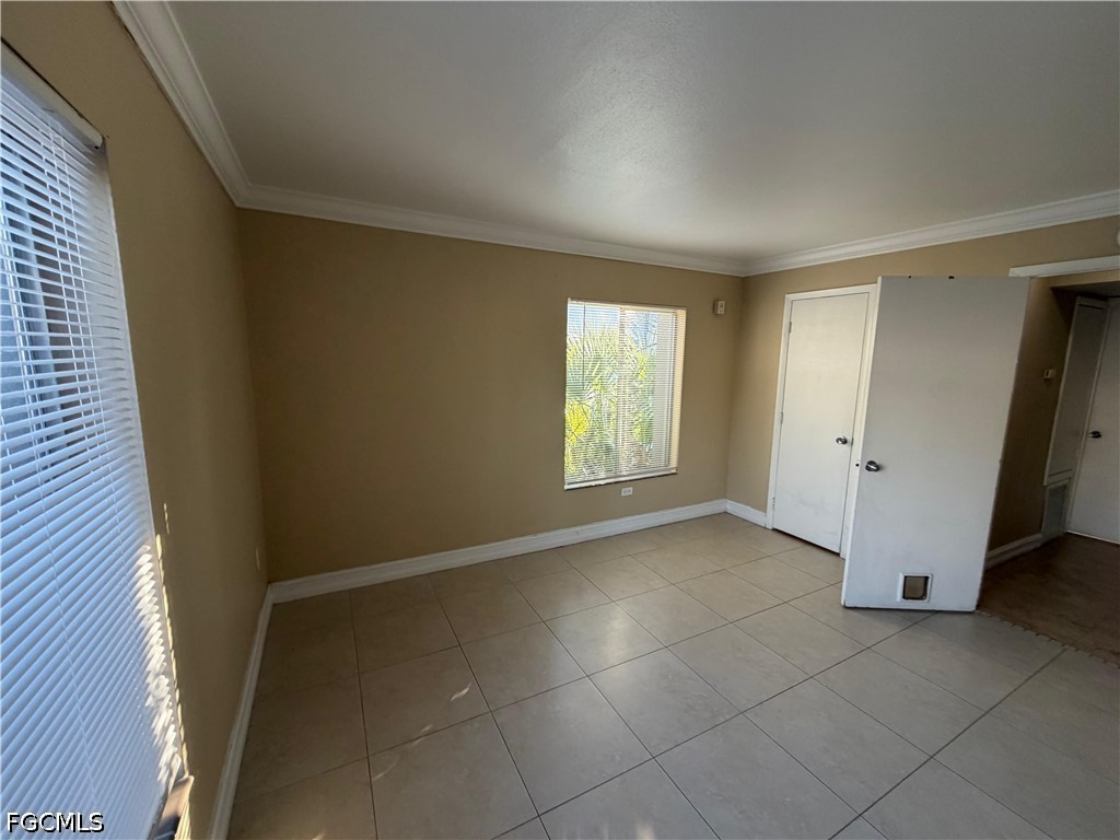 1 Bed Condominium for Sale in Green Tee Village, FL, $1,050 — photo 13