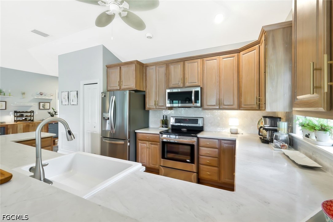 3 Bed Pool Home for Sale in Metes And Bounds, FL, $18,000 — photo 13