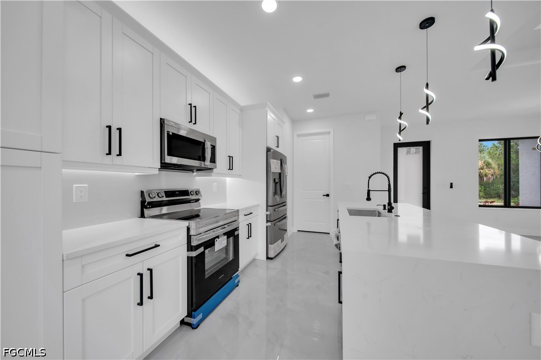 3 Bed SingleFamilyResidence for Sale in Lehigh Acres, FL — photo 13