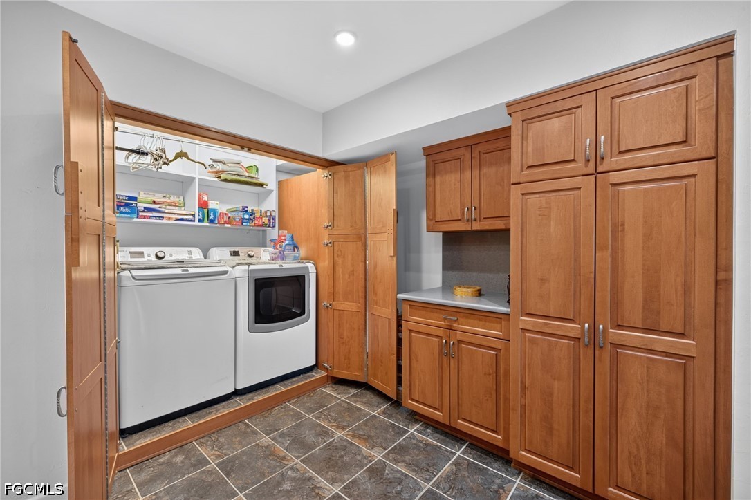 2 Bed Waterfront Home for Sale in Cape Coral, FL, $350,000 — photo 13