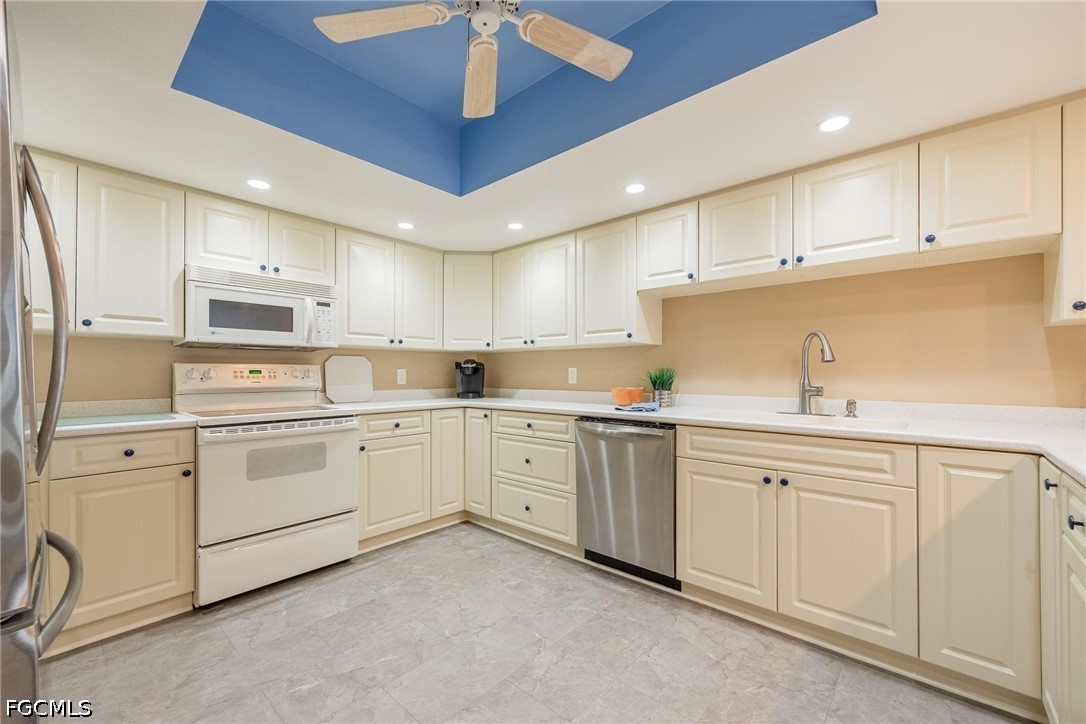 3 Bed Waterfront Home for Sale in Punta Gorda, photo 13