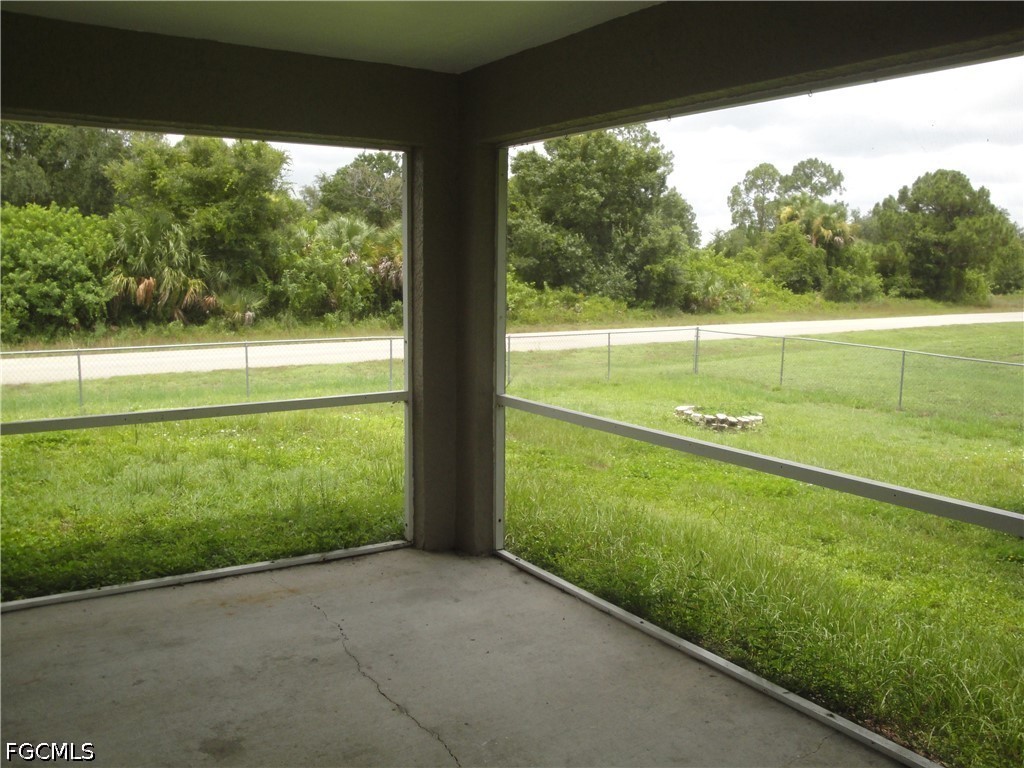 3 Bed SingleFamilyResidence for Sale in Lehigh Acres, FL — photo 13