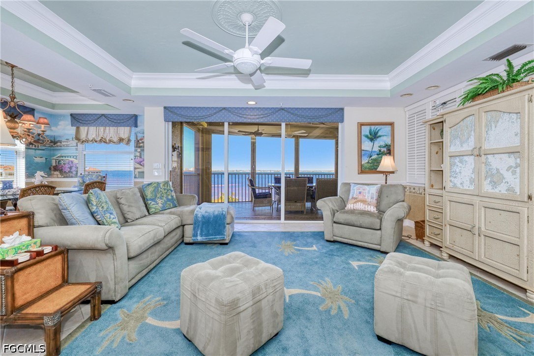 3 Bed Waterfront Home for Sale in Fort Myers, photo 13