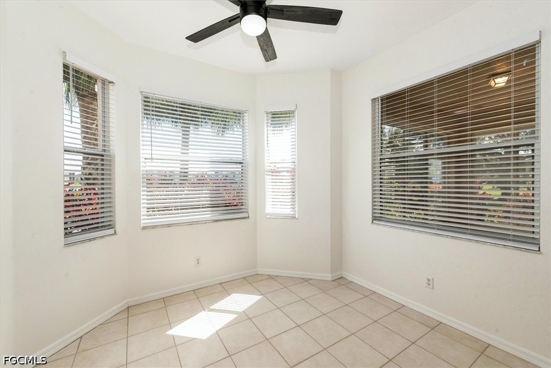 2 Bed Waterfront Home for Sale in Terrace Ii, FL, $200,000 — photo 13
