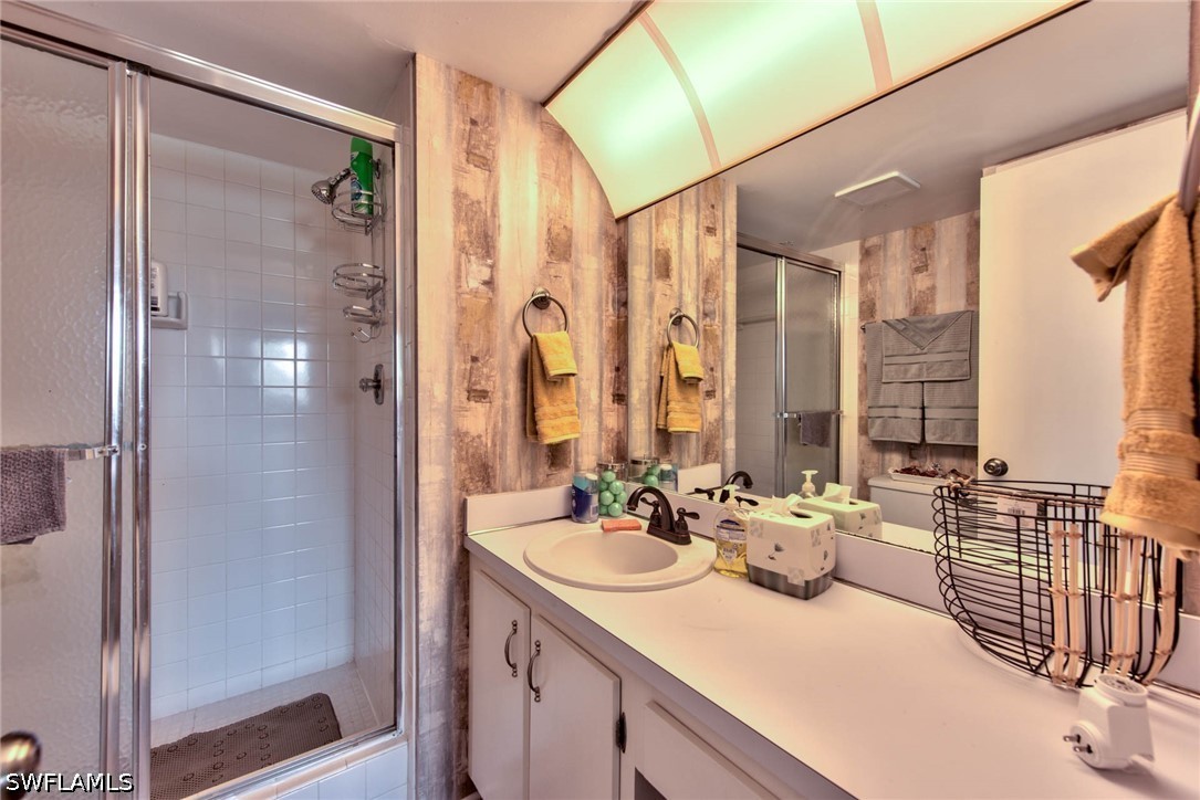 2 Bed Condominium for Sale in Naples, FL, $3,000 — photo 13