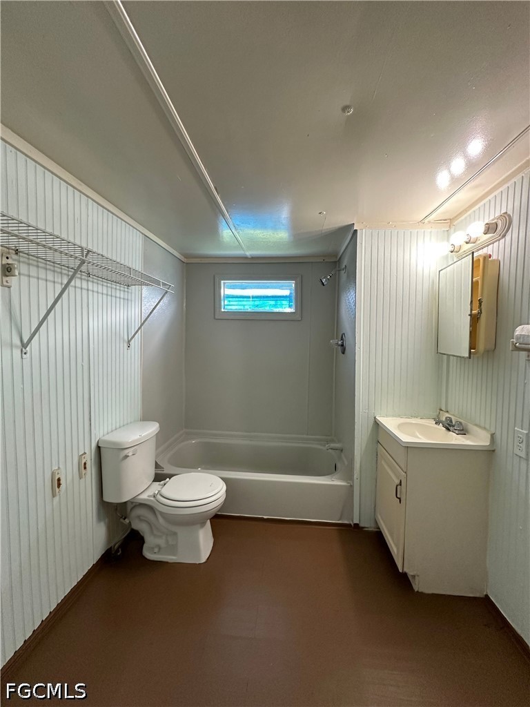 2 Bed ManufacturedHome for Sale in Fort Myers, FL, $800 — photo 13