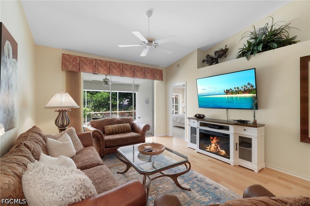 2 Bed Attached for Sale in Monterey Villas, photo 13