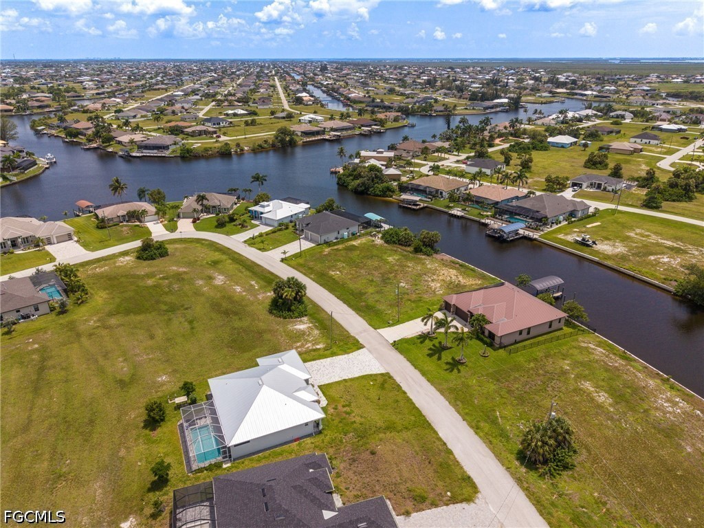 Waterfront Home for Sale in Cape Coral, FL, $180,000 — photo 13