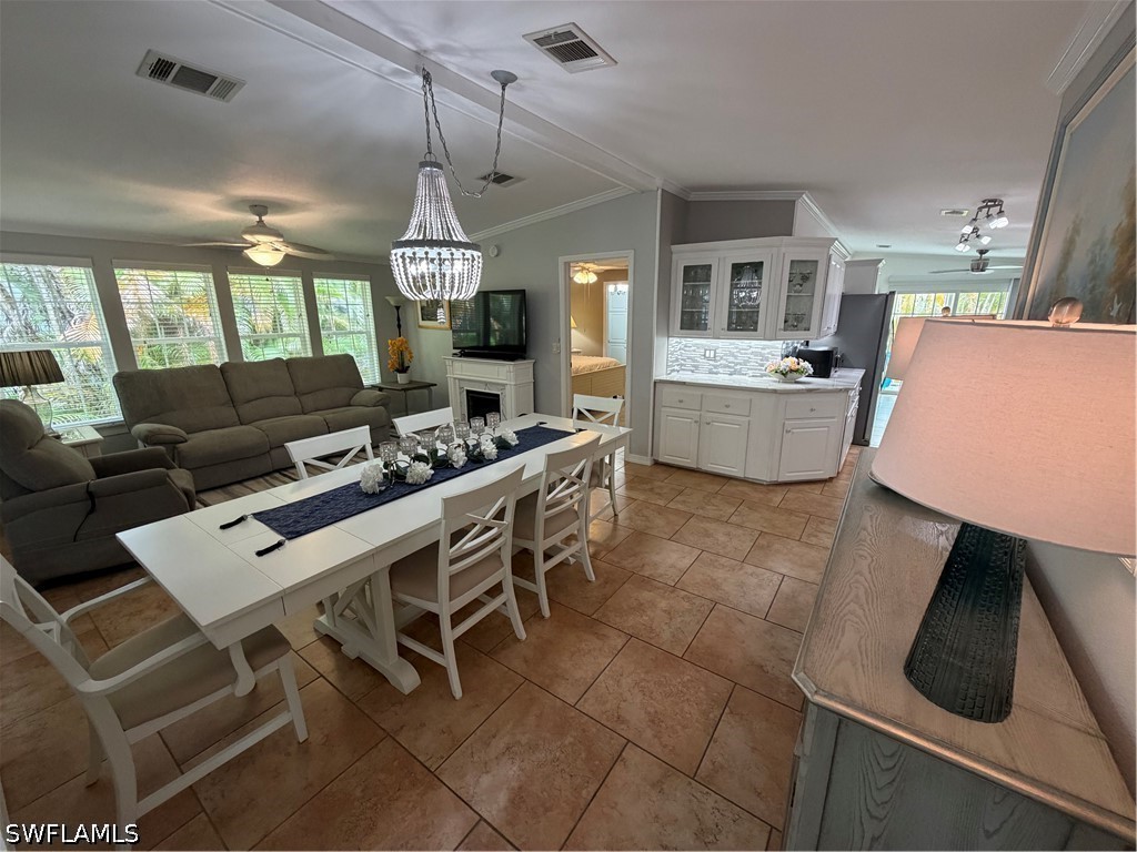 2 Bed SingleFamilyResidence for Sale in Fort Myers, photo 13