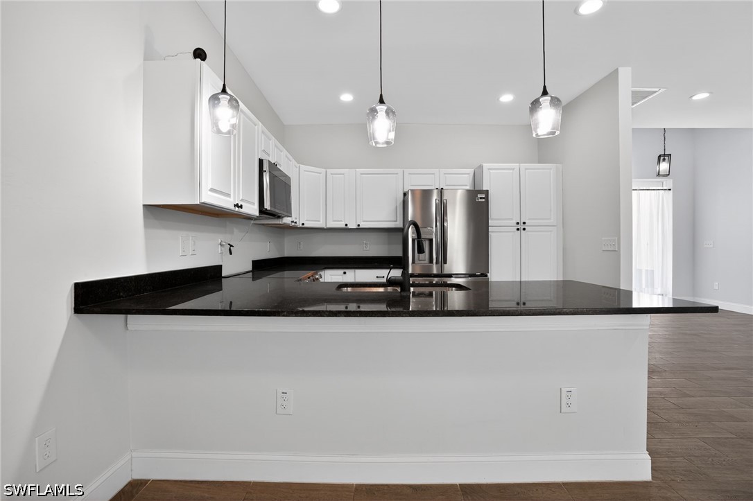 3 Bed SingleFamilyResidence for Sale in Lehigh Acres, photo 13
