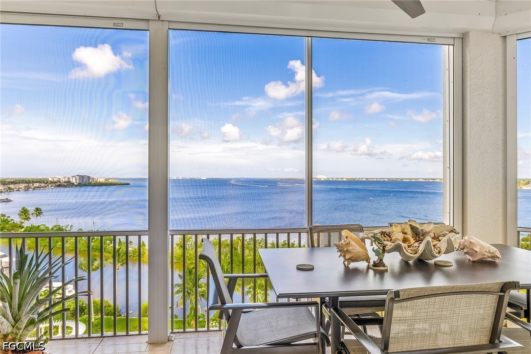 4 Bed Waterfront Home for Sale in Fort Myers, photo 13