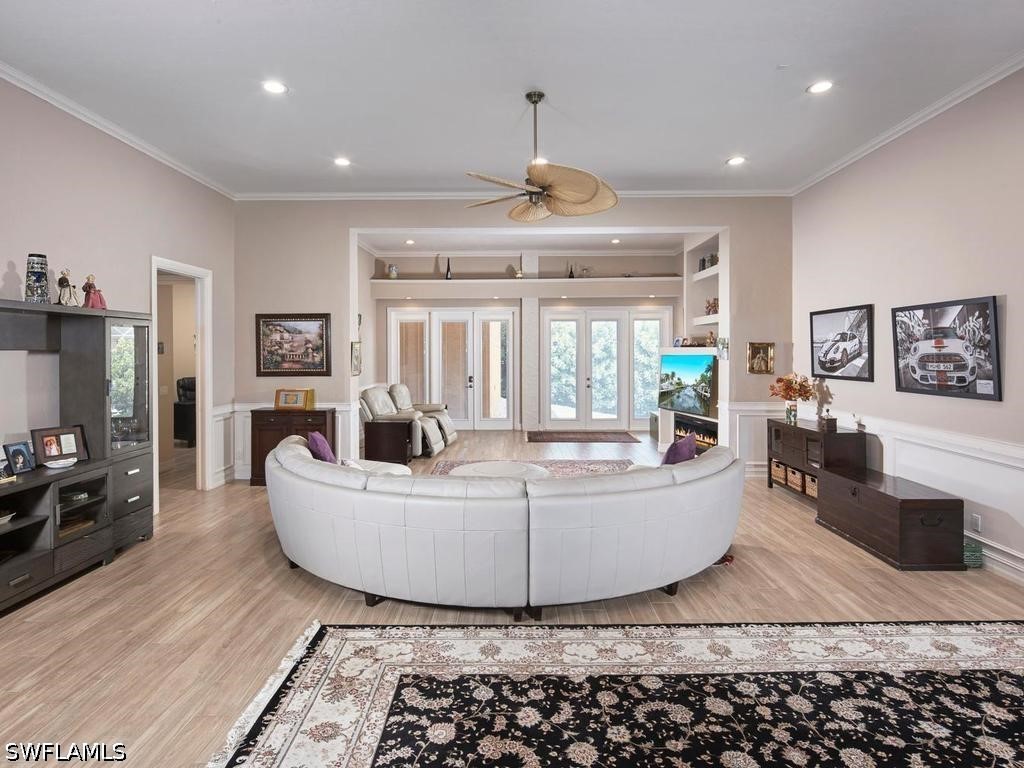 4 Bed Pool Home for Sale in Marco Beach, photo 13