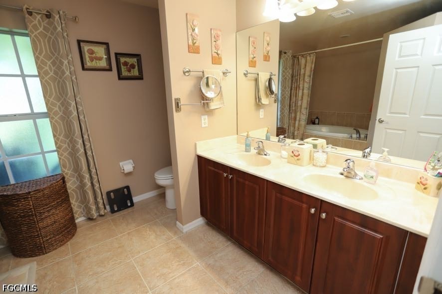 3 Bed SingleFamilyResidence for Sale in Port Labelle, photo 13