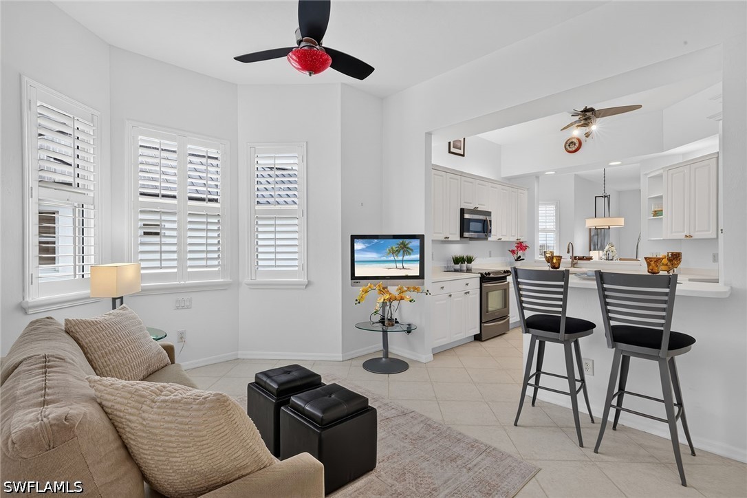 3 Bed Waterfront Home for Sale in Regatta, photo 13