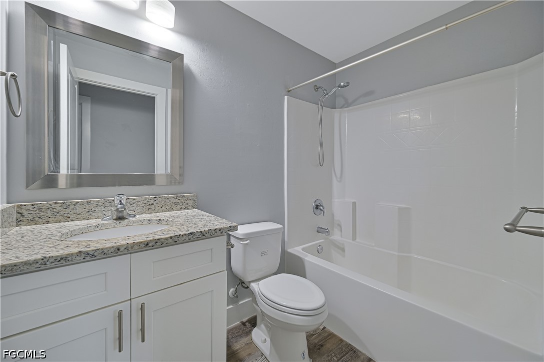 3 Bed SingleFamilyResidence for Sale in Cape Coral, photo 13
