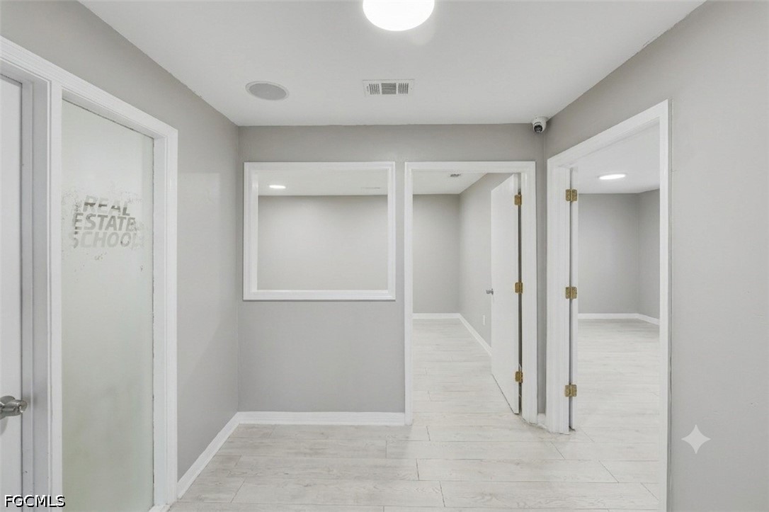 Office for Sale in Fort Myers, photo 13