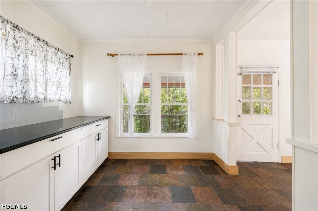 2 Bed SingleFamilyResidence for Sale in Labelle, photo 13