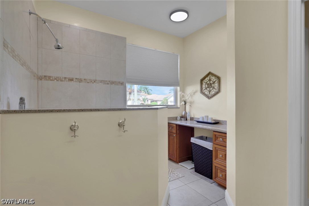 4 Bed Pool Home for Sale in Silverlakes, photo 13