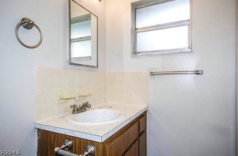 3 Bed SingleFamilyResidence for Sale in St Petersburg, photo 13
