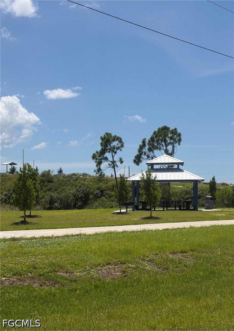 Residential for Sale in Cape Coral, photo 13