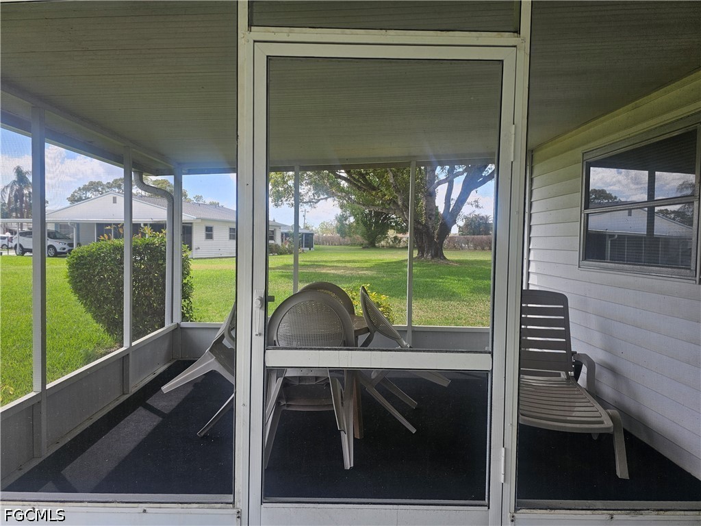 1 Bed Duplex for Sale in Pinewood Condominium, photo 13