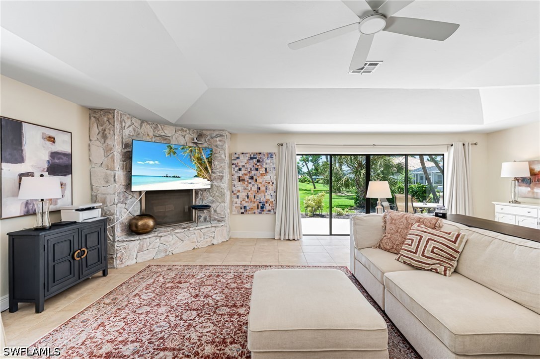 3 Bed SingleFamilyResidence for Sale in Spanish Wells, photo 13