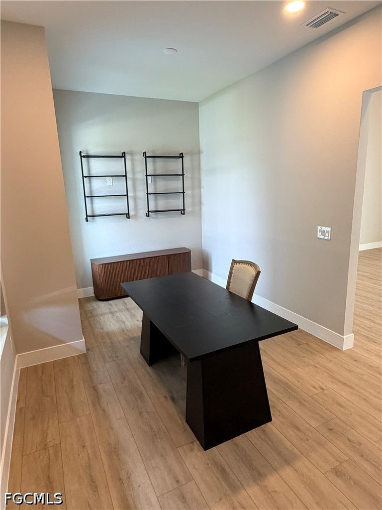 5 Bed Pool Home for Sale in Fort Myers, photo 13