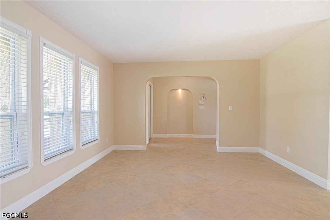 3 Bed Pool Home for Sale in Cape Coral, photo 13