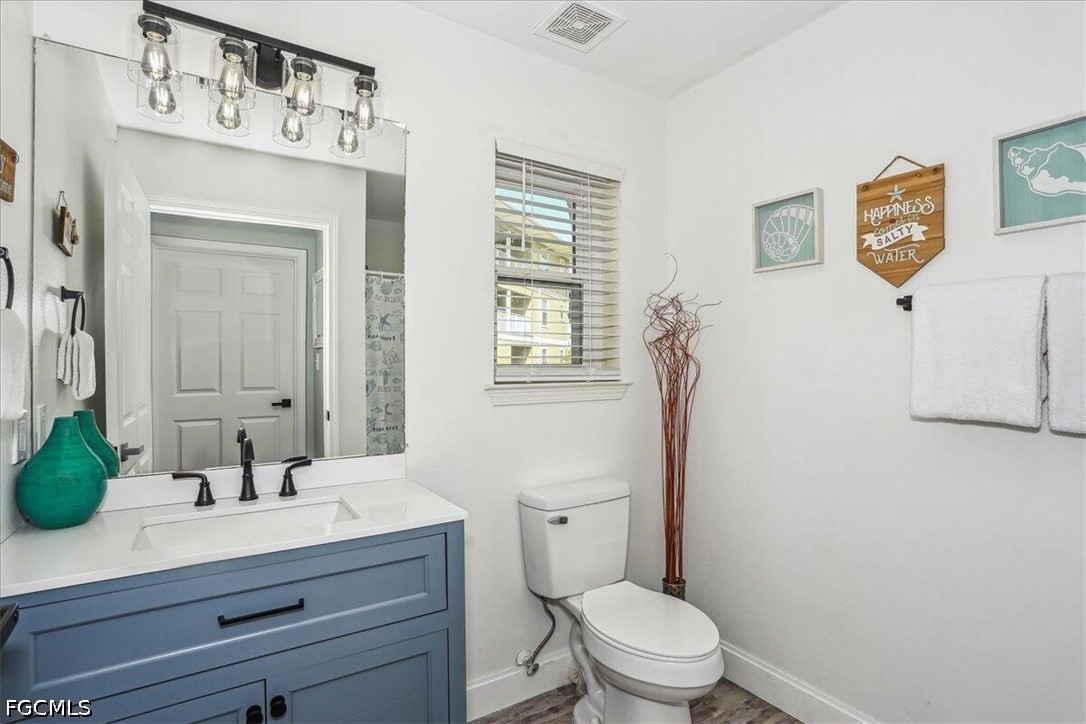 2 Bed Condominium for Sale in Navarre, photo 13