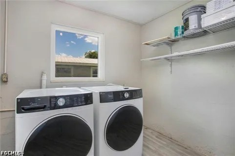 2 Bed SingleFamilyResidence for Sale in Bayshore Gardens, photo 13