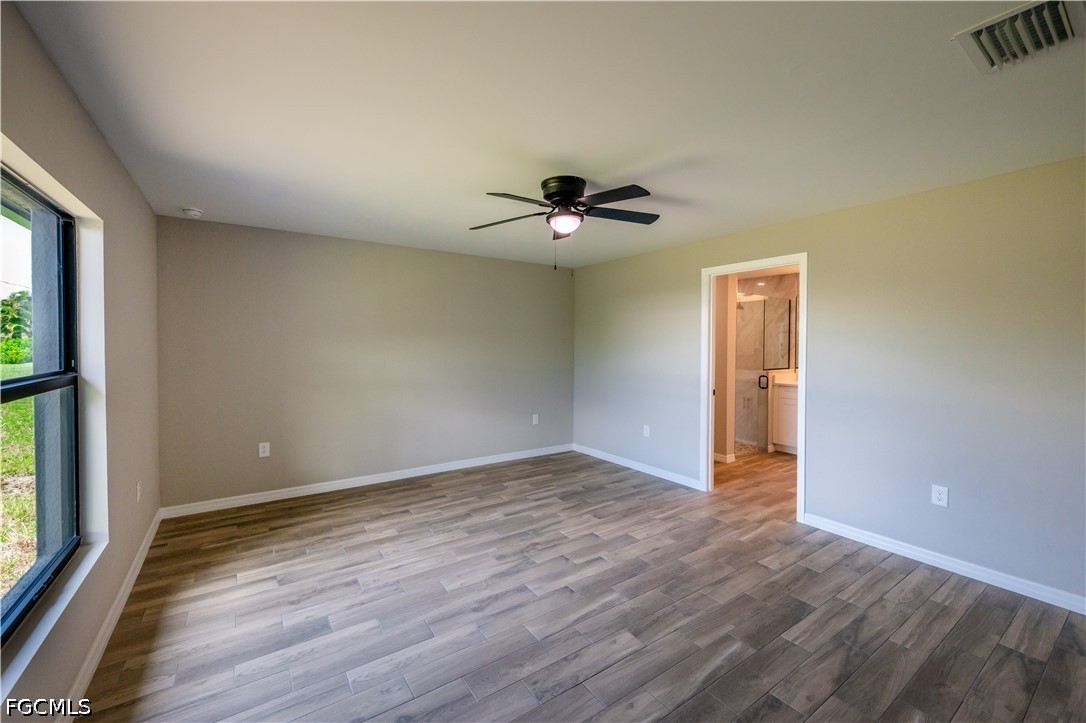 4 Bed SingleFamilyResidence for Sale in El Dorado Acres, photo 13