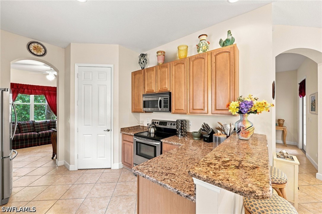 4 Bed Pool Home for Sale in Carlton Lakes, photo 13