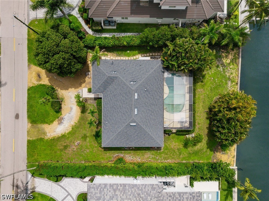 3 Bed Pool Home for Sale in Aqualane Shores, photo 13