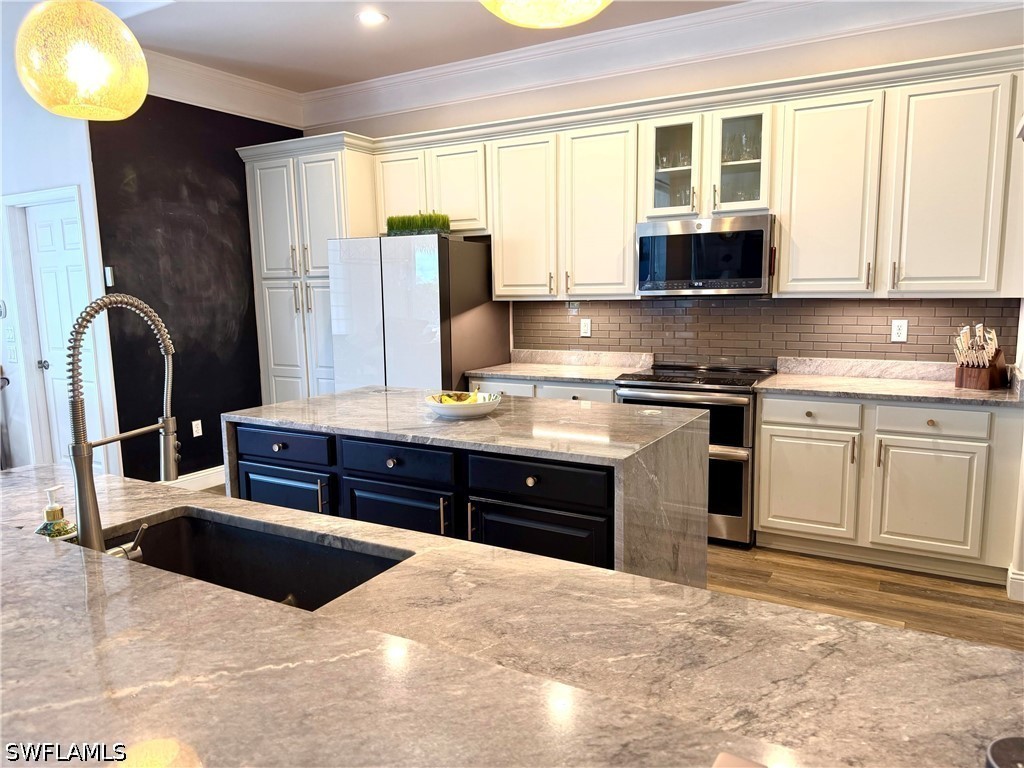 3 Bed Pool Home for Sale in Stillwater Cay, photo 13