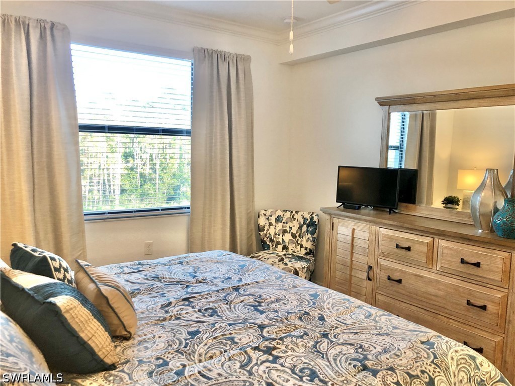 2 Bed Waterfront Home for Sale in Trevi, photo 13
