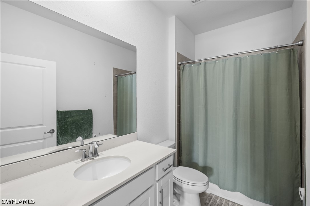 2 Bed Attached for Sale in Naples, photo 13