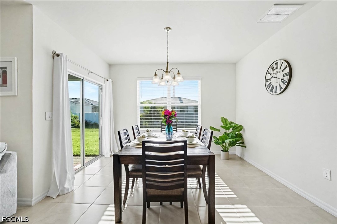 3 Bed SingleFamilyResidence for Sale in Cape Coral, photo 13