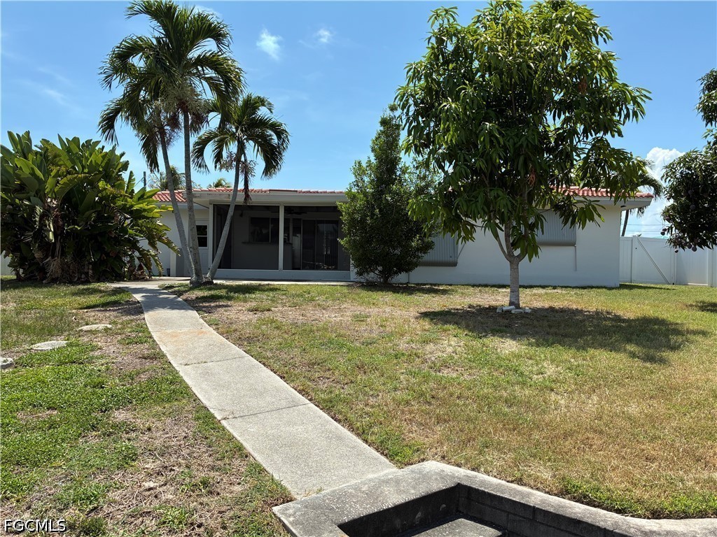 2 Bed Waterfront Home for Sale in Cape Coral, photo 13