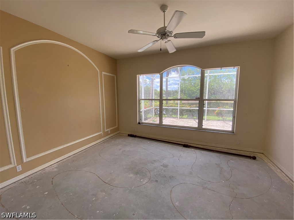 2 Bed Pool Home for Sale in Naples, photo 13
