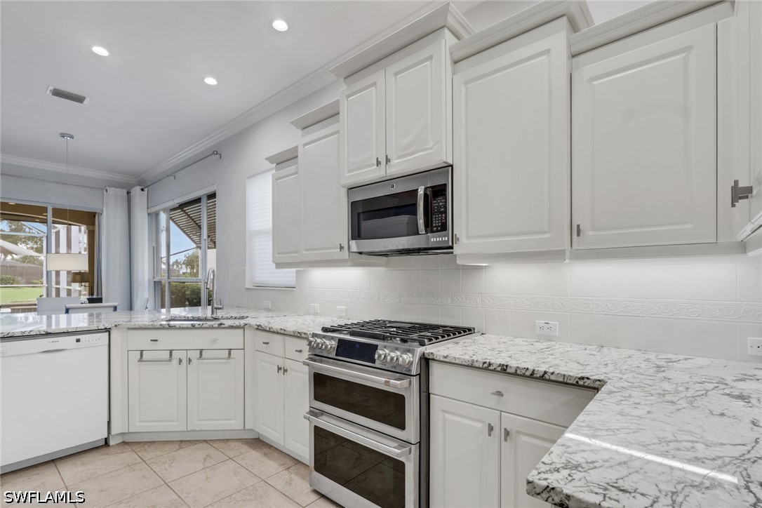 3 Bed Pool Home for Sale in Palo Verde, photo 13
