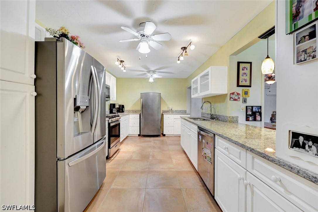 3 Bed Pool Home for Sale in Naples, photo 13