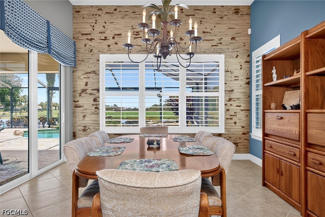 3 Bed Pool Home for Sale in Somerset, photo 13
