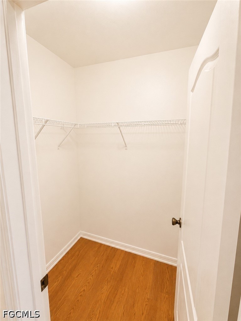 3 Bed SingleFamilyResidence for Sale in Cape Coral, photo 13
