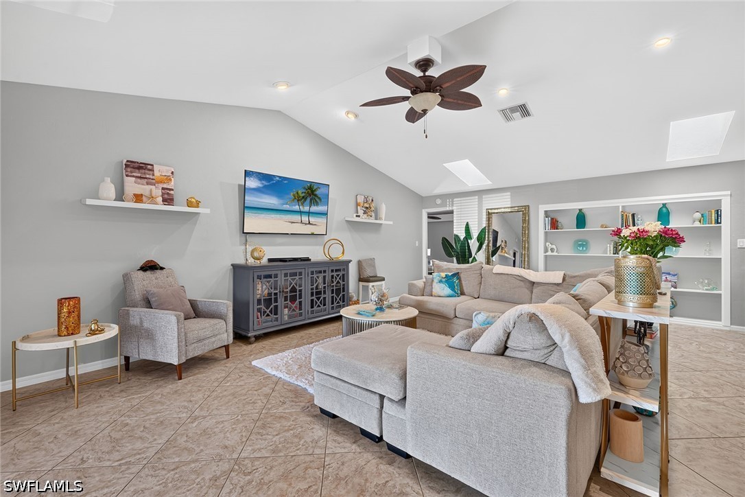 3 Bed Pool Home for Sale in Bonita Farms, photo 13