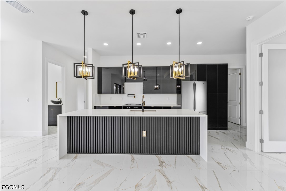 4 Bed SingleFamilyResidence for Sale in Lehigh Acres, photo 13