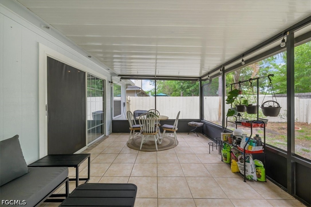3 Bed SingleFamilyResidence for Sale in Not Applicable, photo 13