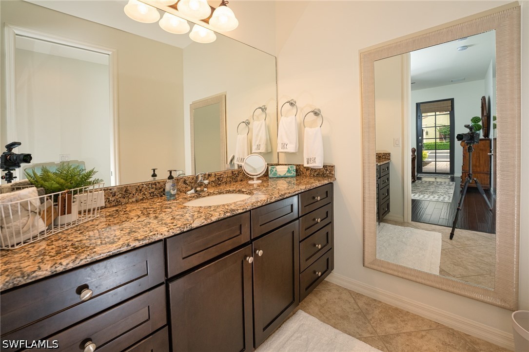 2 Bed Condominium for Sale in Ole, photo 13