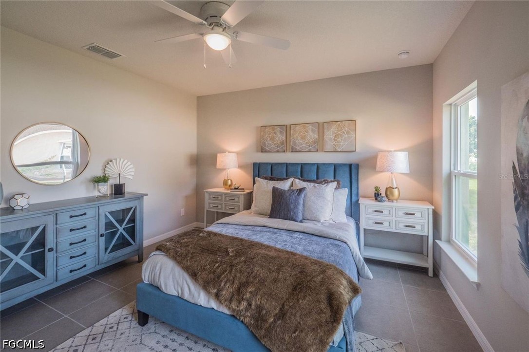 4 Bed SingleFamilyResidence for Sale in Cape Coral, photo 13