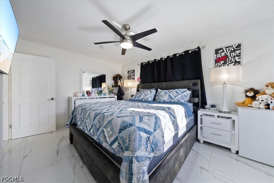 4 Bed SingleFamilyResidence for Sale in Lehigh Acres, photo 13